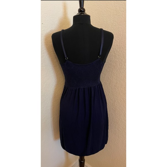 Navy Lace Trim Nightgown - New -Sz L - Picture 3 of 10
